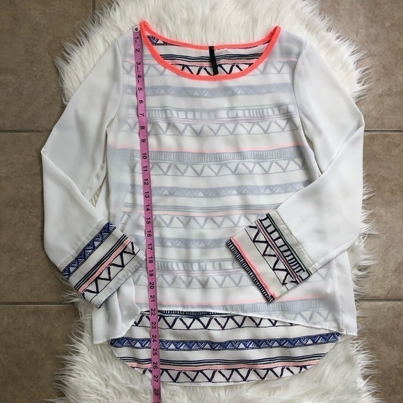 Neon tribal print sheer layered top - Picture 4 of 8